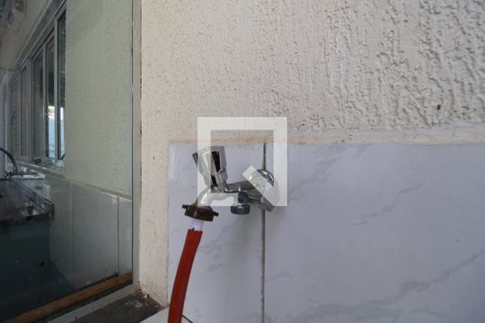 Quintal de casa à venda com 3 quartos, 250m² em Nova Campinas, Campinas