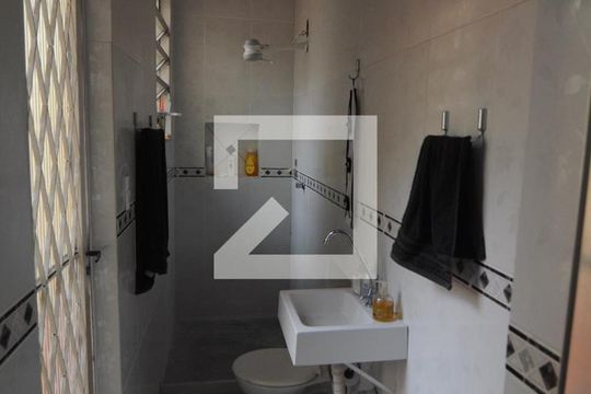 Banheiro da Suite de casa de condomínio à venda com 4 quartos, 150m² em Pechincha, Rio de Janeiro