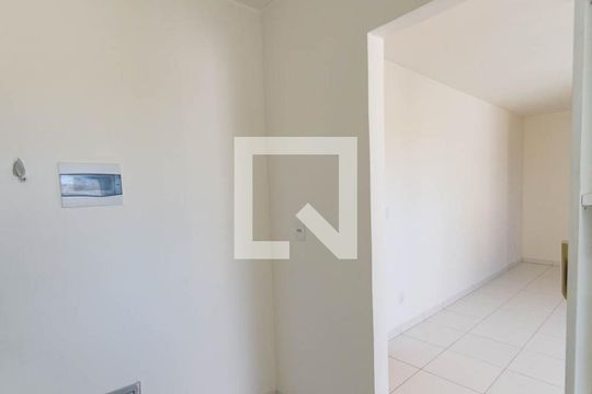 Cozinha de apartamento para alugar com 2 quartos, 54m² em Betânia, Belo Horizonte