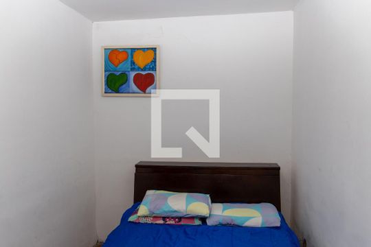 Quarto 1 de casa à venda com 4 quartos, 300m² em Piraporinha, Diadema