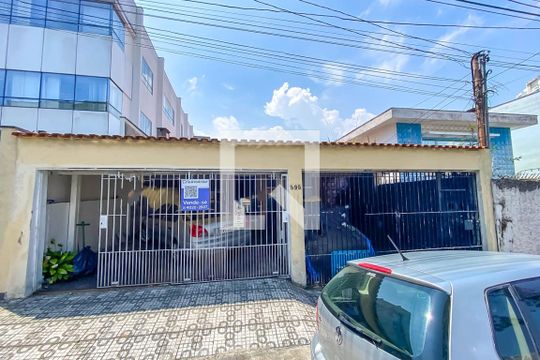 Fachada de casa para alugar com 4 quartos, 250m² em Jardim do Mar, São Bernardo do Campo
