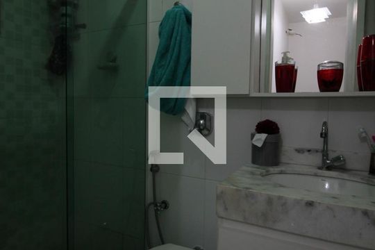 Banheiro Social de apartamento à venda com 2 quartos, 70m² em Maria da Graça, Rio de Janeiro