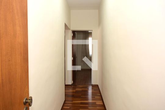 Corredor de apartamento à venda com 3 quartos, 117m² em Centro, Jundiaí