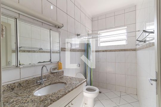 Banheiro 1 de casa à venda com 3 quartos, 161m² em Vila Moinho Velho, São Paulo