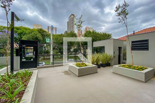 Área comum de kitnet/studio para alugar com 1 quarto, 42m² em Campestre, Santo André