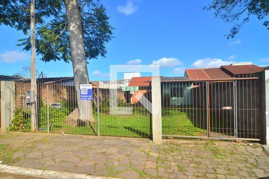 Fachada de casa à venda com 1 quarto, 80m² em Harmonia, Canoas