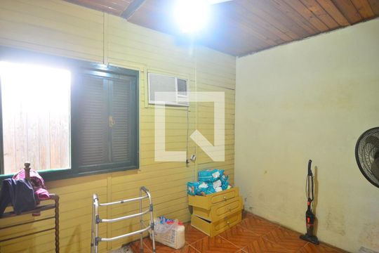 Suíte de casa à venda com 1 quarto, 80m² em Harmonia, Canoas