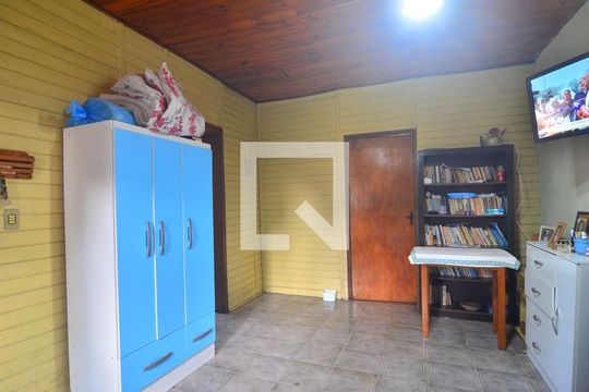 Sala de casa à venda com 1 quarto, 80m² em Harmonia, Canoas