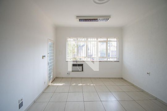 Sala de casa para alugar com 3 quartos, 290m² em Jardim Guanabara, Campinas