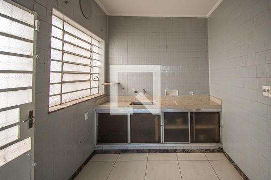 Cozinha de casa para alugar com 3 quartos, 290m² em Jardim Guanabara, Campinas