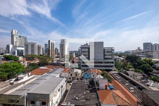Sala - Vista de apartamento para alugar com 1 quarto, 56m² em Pinheiros, São Paulo