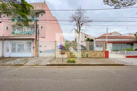 Fachada de casa à venda com 5 quartos, 561m² em Vila Alzira, Santo André