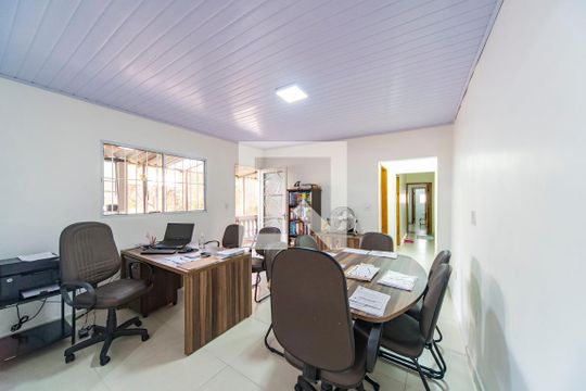Casa à venda com 5 quartos, 561m² em Vila Alzira, Santo André