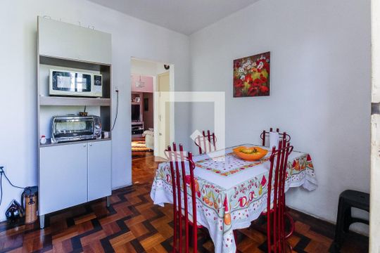 Sala de jantar de apartamento à venda com 3 quartos, 110m² em Navegantes, Porto Alegre