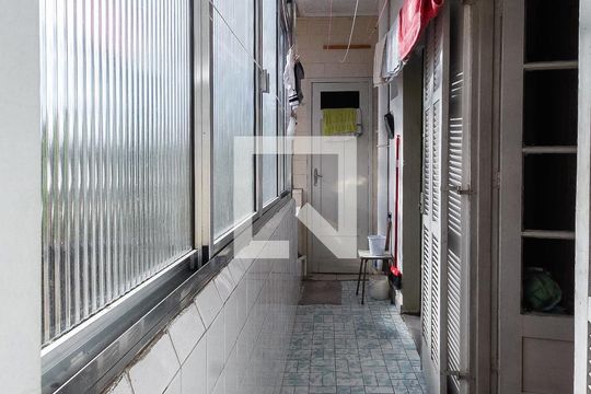 Área de serviço de apartamento à venda com 3 quartos, 110m² em Navegantes, Porto Alegre