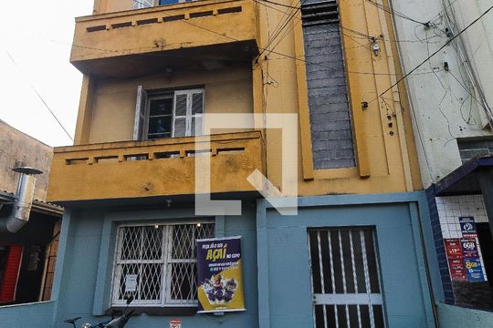 Fachada de apartamento à venda com 3 quartos, 110m² em Navegantes, Porto Alegre
