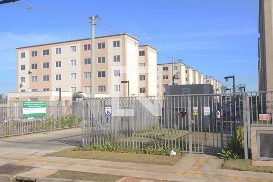 Fachada de apartamento à venda com 2 quartos, 41m² em Estância Velha, Canoas