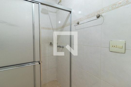 Banheiro da Suíte de casa à venda com 2 quartos, 100m² em Água Fria, São Paulo