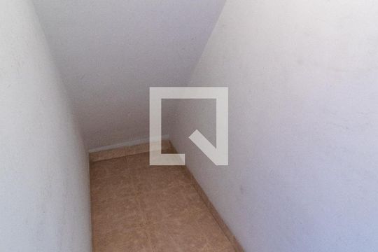 Ármário de casa à venda com 2 quartos, 100m² em Água Fria, São Paulo