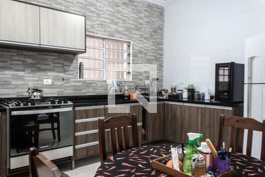 Cozinha de casa para alugar com 4 quartos, 300m² em Jardim Virginia, Guarujá