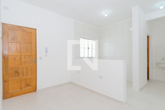 Apartamento para alugar com 1 quarto, 40m² em Jardim Irene, Guarulhos