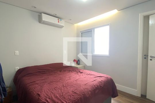 Suíte de apartamento para alugar com 2 quartos, 72m² em Jardim Timbauhy/aldeia, Barueri