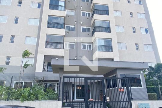 Fachada de apartamento para alugar com 2 quartos, 72m² em Jardim Timbauhy/aldeia, Barueri