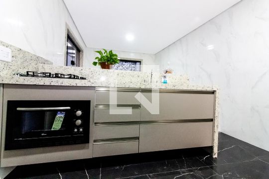 Cozinha - Armários de casa à venda com 3 quartos, 140m² em Jardim Olympia, São Paulo