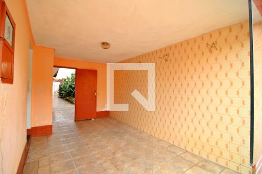 Entrada de casa à venda com 4 quartos, 340m² em Vila Camilópolis, Santo André