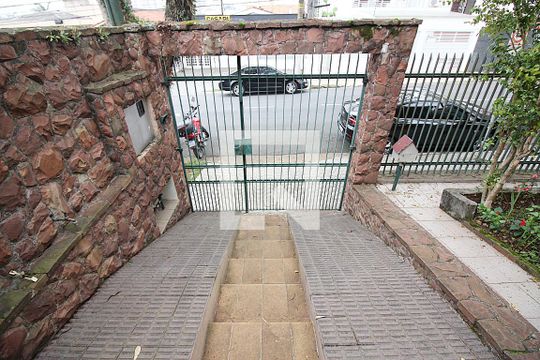 Garagem de casa para alugar com 2 quartos, 171m² em Nova Petrópolis, São Bernardo do Campo