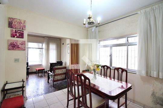 Sala de Jantar de casa para alugar com 2 quartos, 171m² em Nova Petrópolis, São Bernardo do Campo