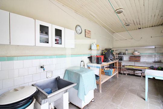Lavanderia de casa para alugar com 2 quartos, 171m² em Nova Petrópolis, São Bernardo do Campo