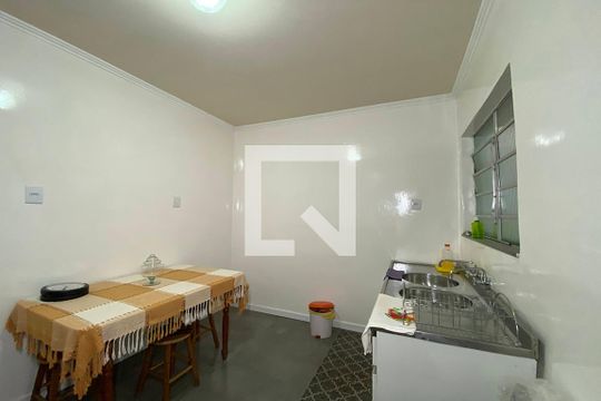 Cozinha de casa à venda com 4 quartos, 263m² em Padre Reus, São Leopoldo
