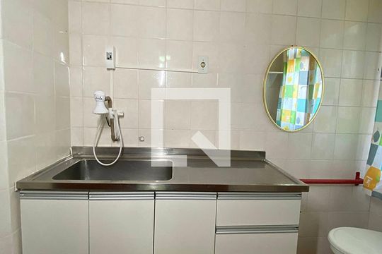 Banheiro da Suíte de casa à venda com 4 quartos, 263m² em Padre Reus, São Leopoldo