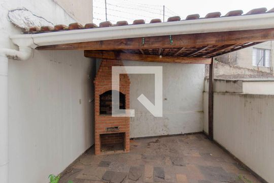 Churrasqueira de casa à venda com 2 quartos, 110m² em Vila Buenos Aires, São Paulo