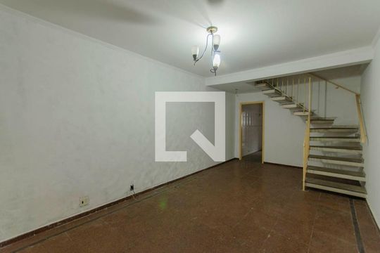 Sala  de casa à venda com 2 quartos, 110m² em Vila Buenos Aires, São Paulo