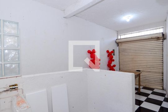 Salão - Garagem de casa à venda com 4 quartos, 266m² em Jardim São Ricardo, Guarulhos