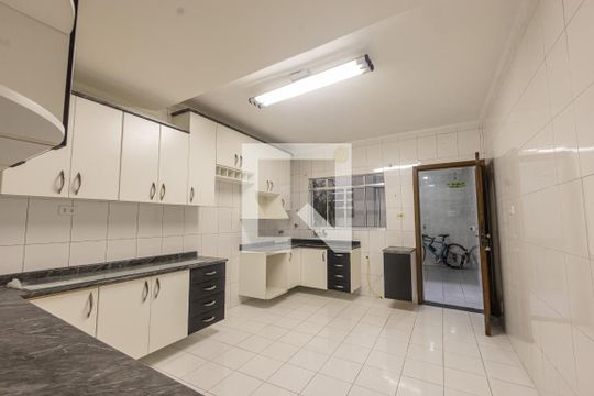 Cozinha de casa para alugar com 3 quartos, 110m² em Vila Esperança, São Paulo
