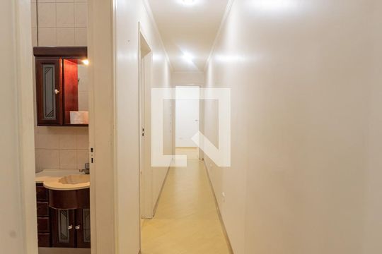corredor de casa para alugar com 3 quartos, 110m² em Vila Esperança, São Paulo