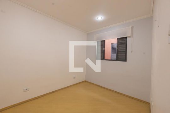 Quarto 2 de casa para alugar com 3 quartos, 110m² em Vila Esperança, São Paulo