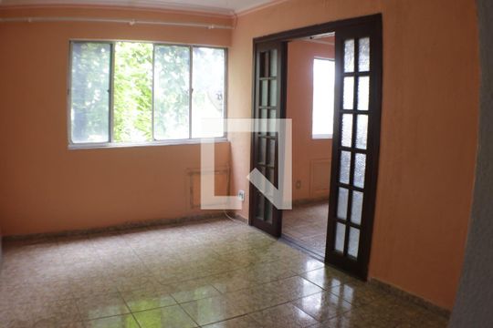 Sala de apartamento à venda com 2 quartos, 60m² em Pechincha, Rio de Janeiro