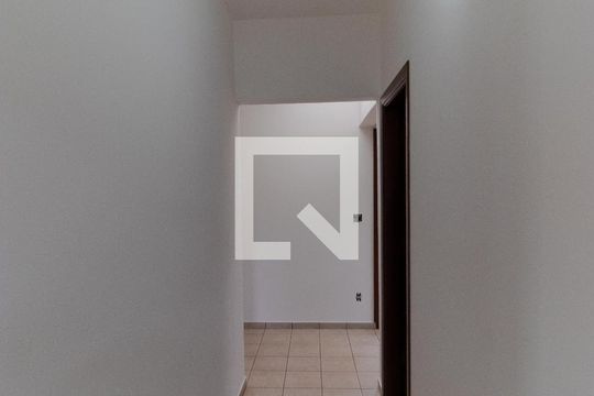 Corredor de casa de condomínio à venda com 3 quartos, 340m² em Colinas do Ermitage (sousas), Campinas