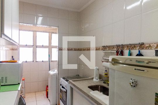 Cozinha de apartamento à venda com 3 quartos, 67m² em Aclimação, São Paulo