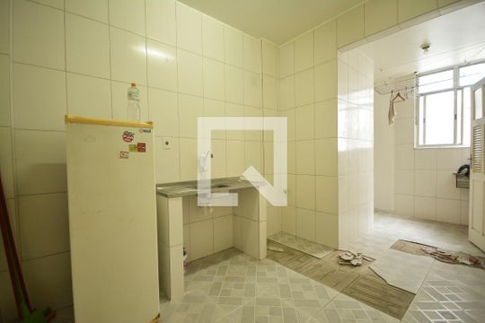 Cozinha de apartamento à venda com 3 quartos, 90m² em Botafogo, Rio de Janeiro