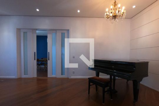 Sala de apartamento à venda com 4 quartos, 465m² em Vila Suzana, São Paulo