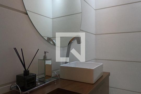 Lavabo de apartamento à venda com 4 quartos, 465m² em Vila Suzana, São Paulo