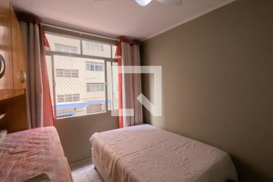 Quarto de apartamento para alugar com 1 quarto, 45m² em José Menino, Santos