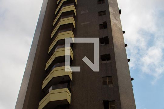 Fachada do bloco de apartamento à venda com 3 quartos, 140m² em Jardim Proença, Campinas