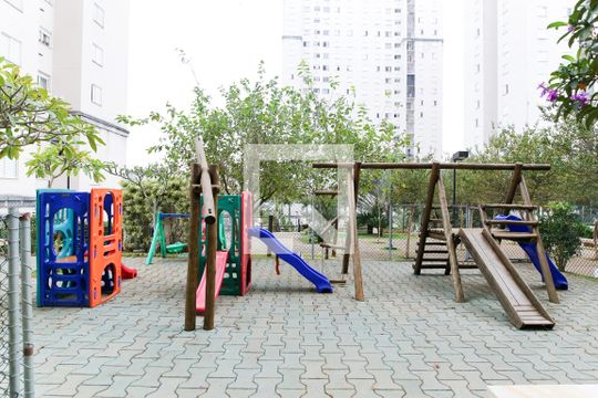 Área Comum - Playground de apartamento para alugar com 2 quartos, 47m² em Jardim Ismenia, São José dos Campos