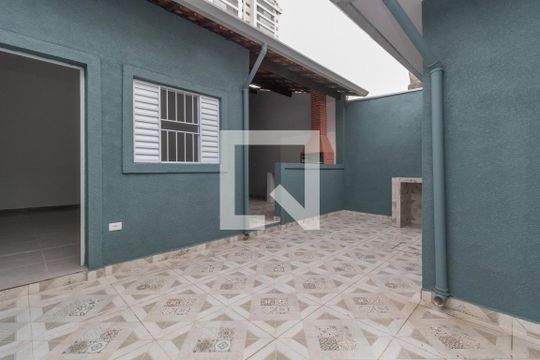 Quintal de casa para alugar com 3 quartos, 170m² em Vila Regente Feijó, São Paulo
